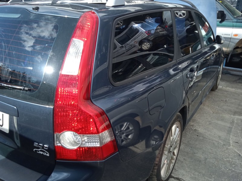 volvo v50 (545) del año 2004