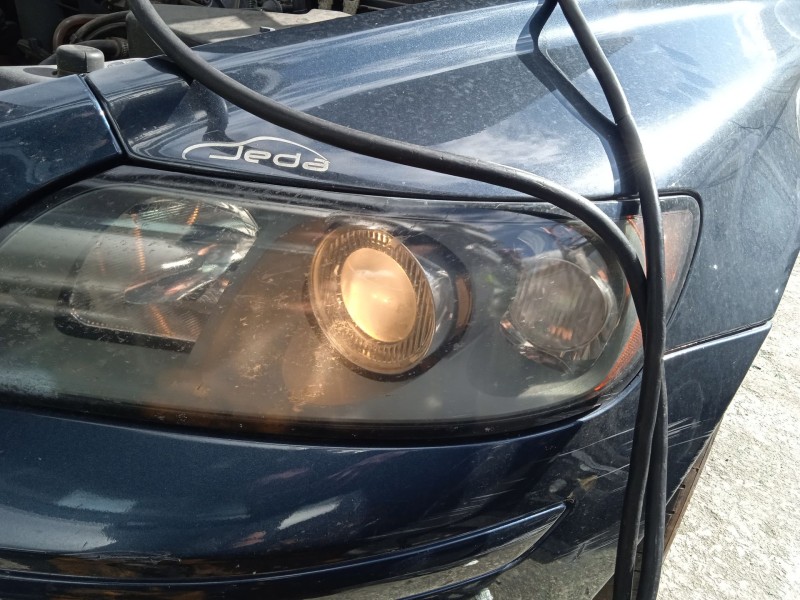 volvo v50 (545) del año 2004