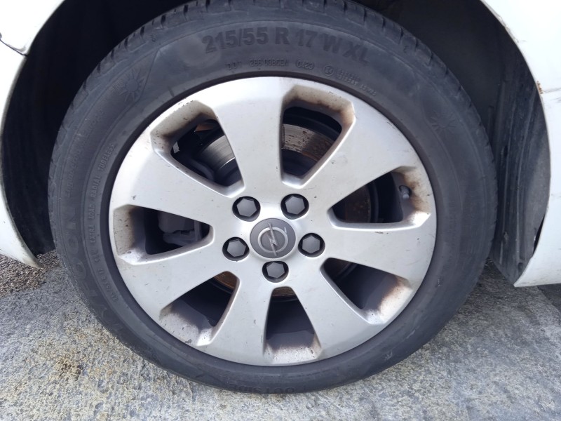 opel insignia a sports tourer (g09) del año 2010