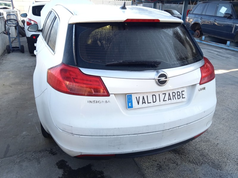 opel insignia a sports tourer (g09) del año 2010