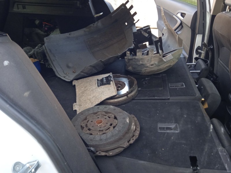 opel insignia a sports tourer (g09) del año 2010