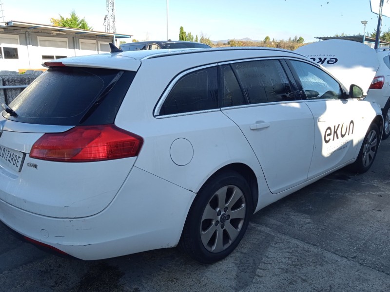 opel insignia a sports tourer (g09) del año 2010