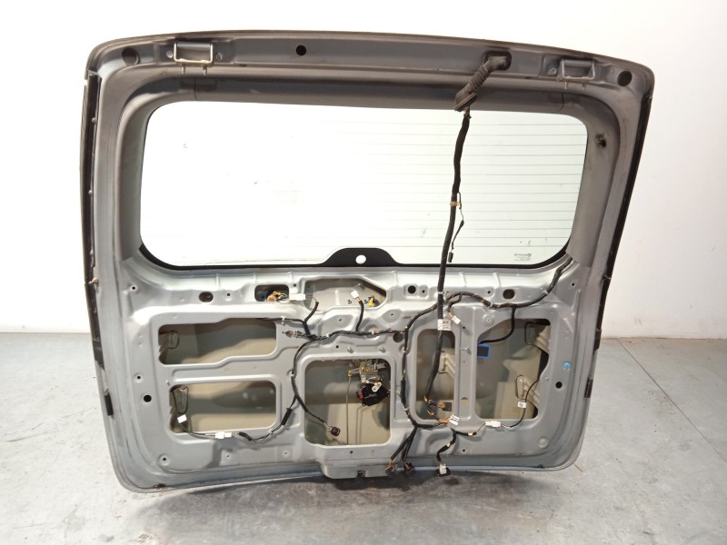 Recambio de porton trasero para kia carnival / grand carnival iii (vq) 2.9 crdi referencia OEM IAM 737004D102  