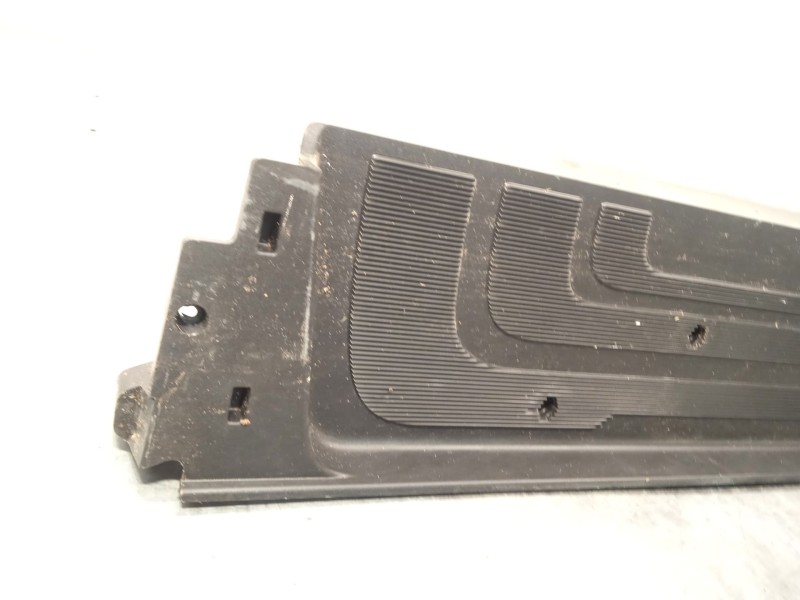 Recambio de faldon lateral para mercedes-benz sprinter iii furgón rwd / awd (02-2018) 419 cdi rwd l2 (907.643) referencia OEM IA