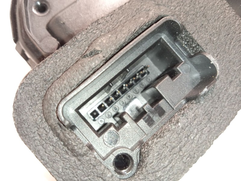 Recambio de cerradura puerta delantera derecha para volkswagen tiguan (ad1, ax1) 2.0 tdi referencia OEM IAM 5NB837016E  