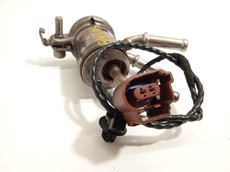 Recambio de inyector para volkswagen tiguan (ad1, ax1) 2.0 tdi referencia OEM IAM 05L131113J  0444025149