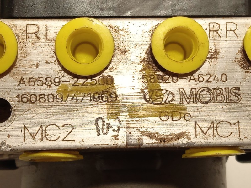 Recambio de abs para hyundai i30 (gd) 1.4 referencia OEM IAM 58920A624 6158945200 A658922500