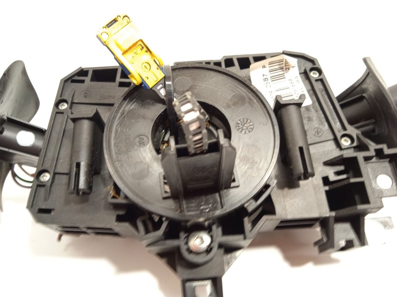 Recambio de mando intermitentes para dacia sandero 1.4 (bs0c, bs0a, bs0g, bs1f, bs0e) referencia OEM IAM 8200792587  