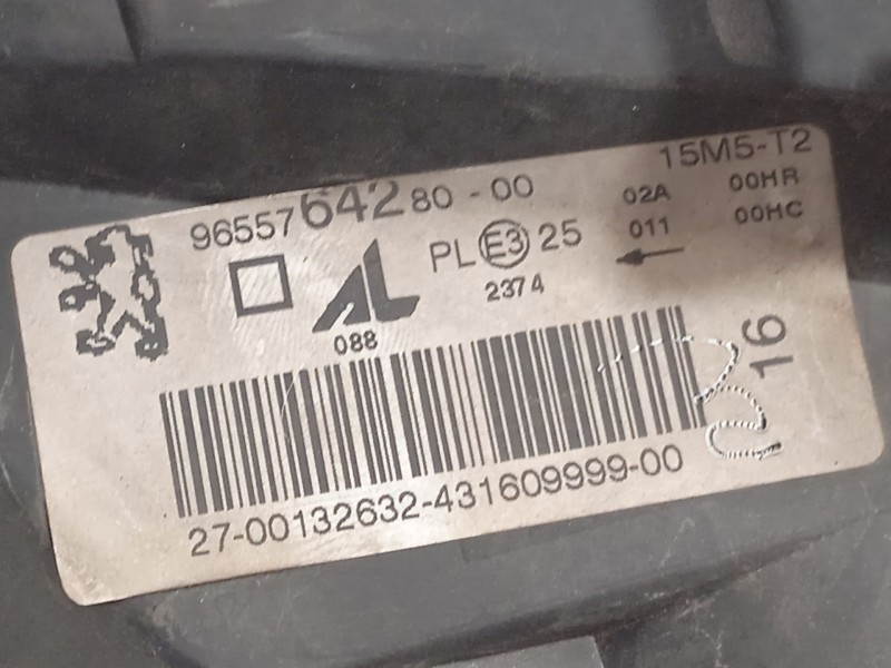 Recambio de faro derecho para peugeot 307 (3a/c) 1.6 hdi referencia OEM IAM 9655764280  