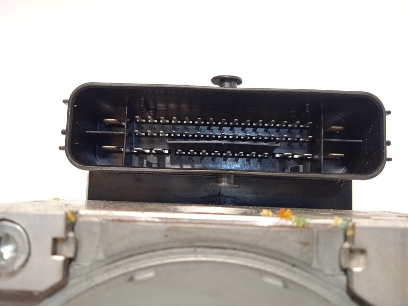 Recambio de abs para audi q3 (f3b) 35 tdi referencia OEM IAM 5Q0614517EE 28516322113 10022016544