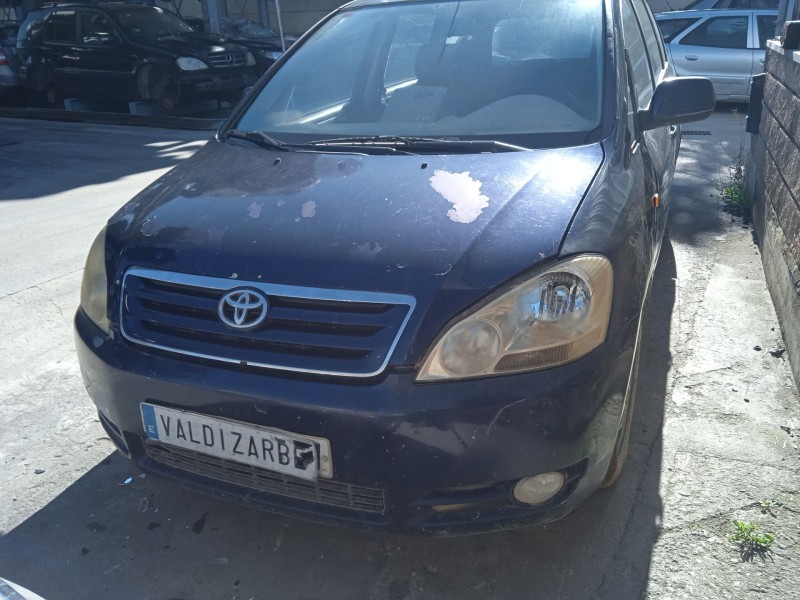 toyota ipsum (_m2_) del año 2003