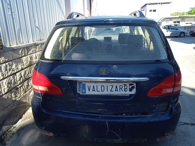 toyota ipsum (_m2_) del año 2003