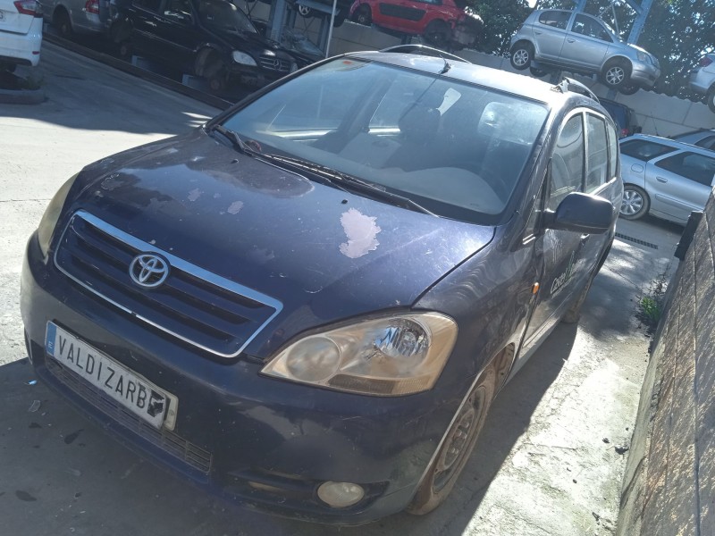 toyota ipsum (_m2_) del año 2003