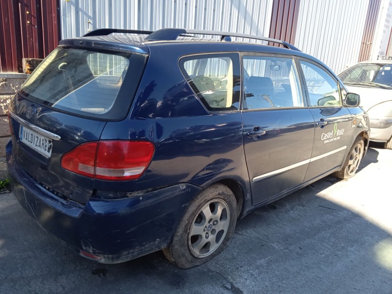 toyota ipsum (_m2_) del año 2003