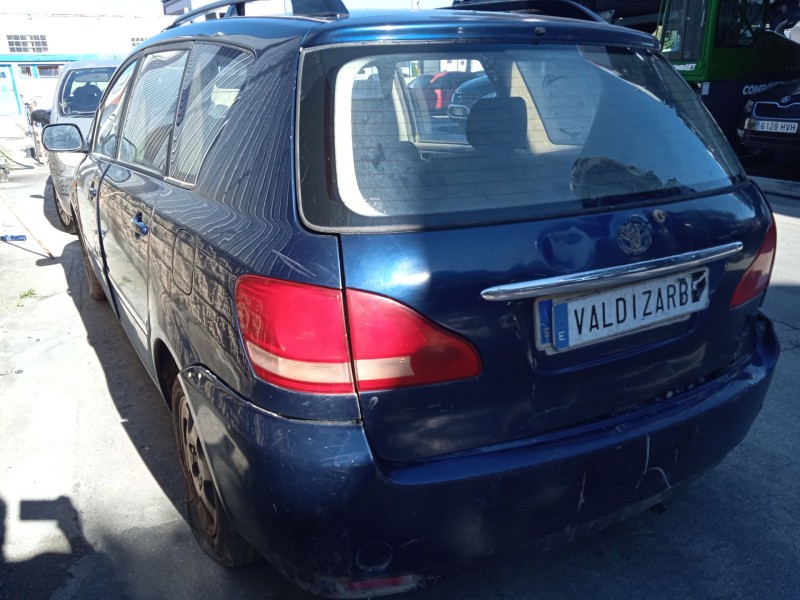 toyota ipsum (_m2_) del año 2003