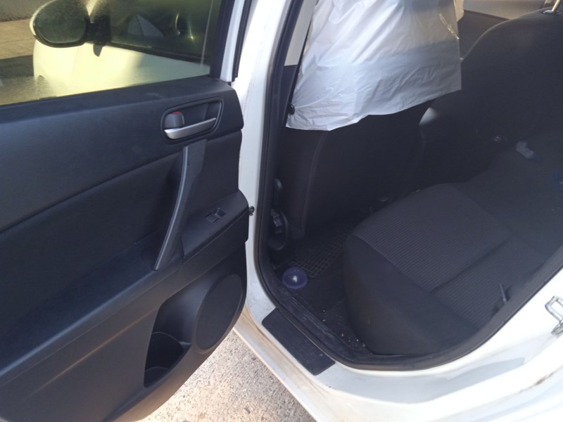 mazda 3 sedán (bl) del año 2012