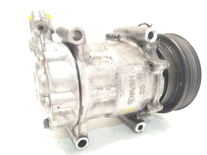Recambio de compresor aire acondicionado para renault kangoo (kc0/1_) 1.5 dci (kc07) referencia OEM IAM 8200316164  SD6V12