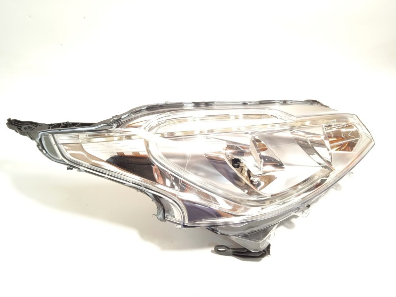 Recambio de faro derecho para peugeot 208 i (ca_, cc_) 1.6 gti referencia OEM IAM 1685351880  