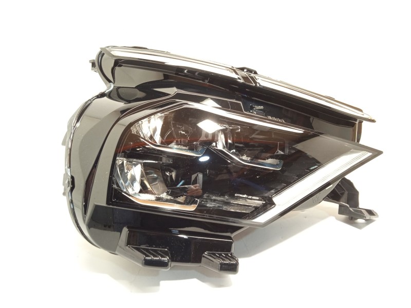 Recambio de faro derecho para citroën c4 iii 1.2 referencia OEM IAM 9830649280  73374698