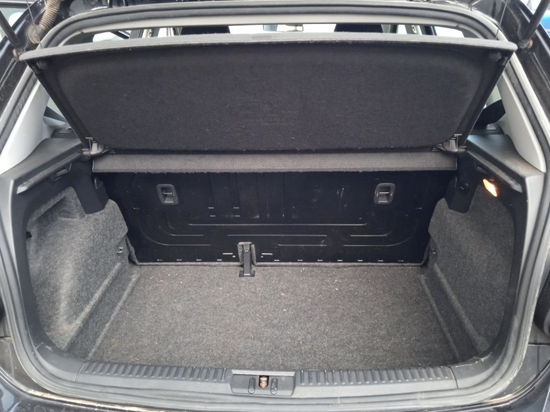 volkswagen polo v (6r1, 6c1) del año 2009