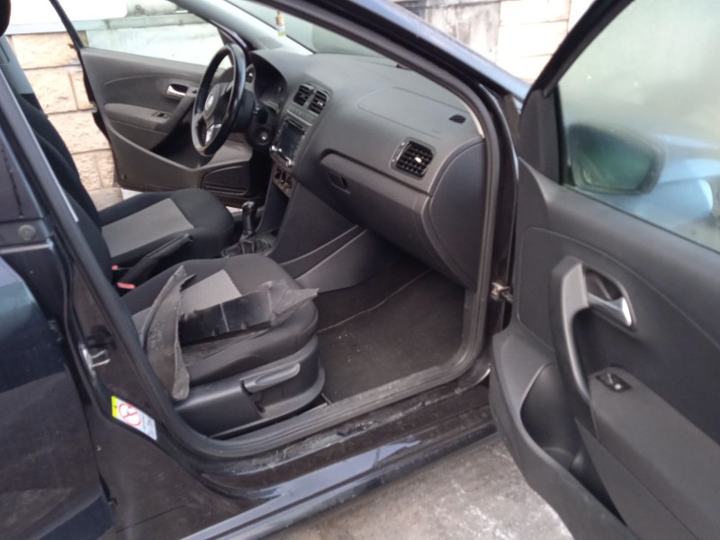 volkswagen polo v (6r1, 6c1) del año 2009