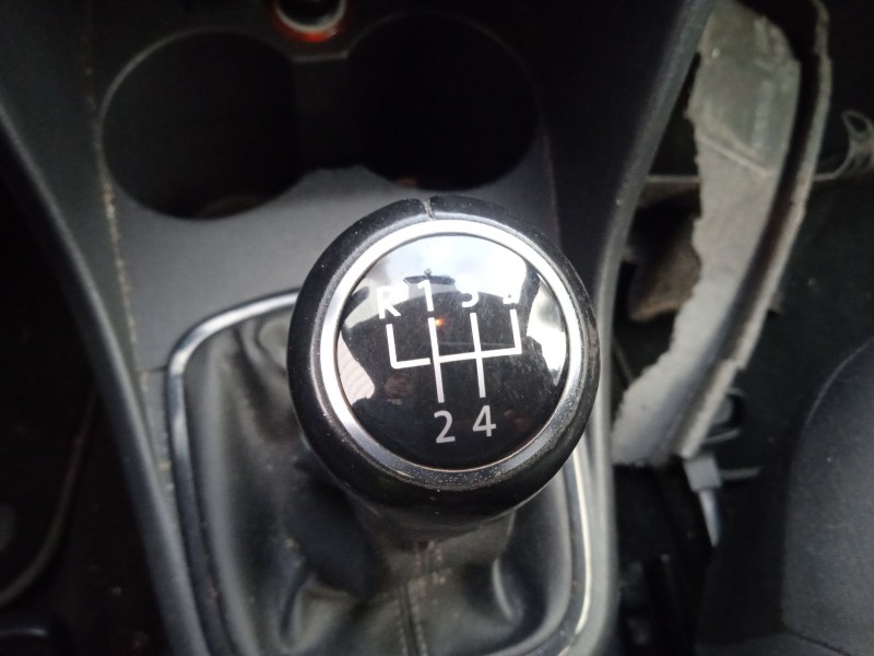 volkswagen polo v (6r1, 6c1) del año 2009