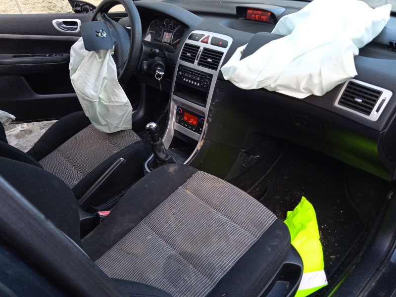 peugeot 307 (3a/c) del año 2006