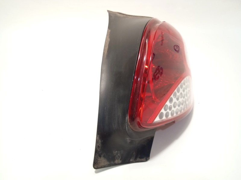 Recambio de piloto trasero derecho para peugeot 206+ (2l_, 2m_) 1.1 referencia OEM IAM 6351GV  