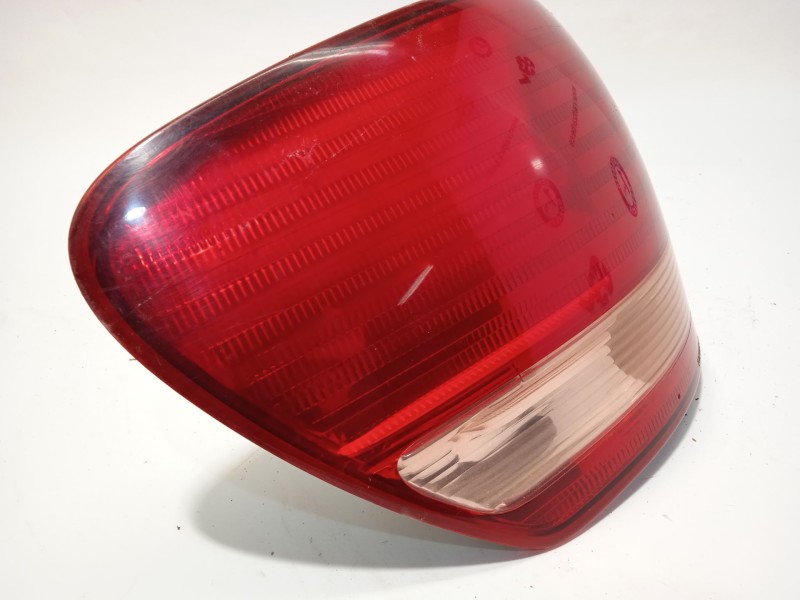 Recambio de piloto trasero izquierdo para toyota ipsum (_m2_) 2.0 d (clm20_) referencia OEM IAM 8156144090  