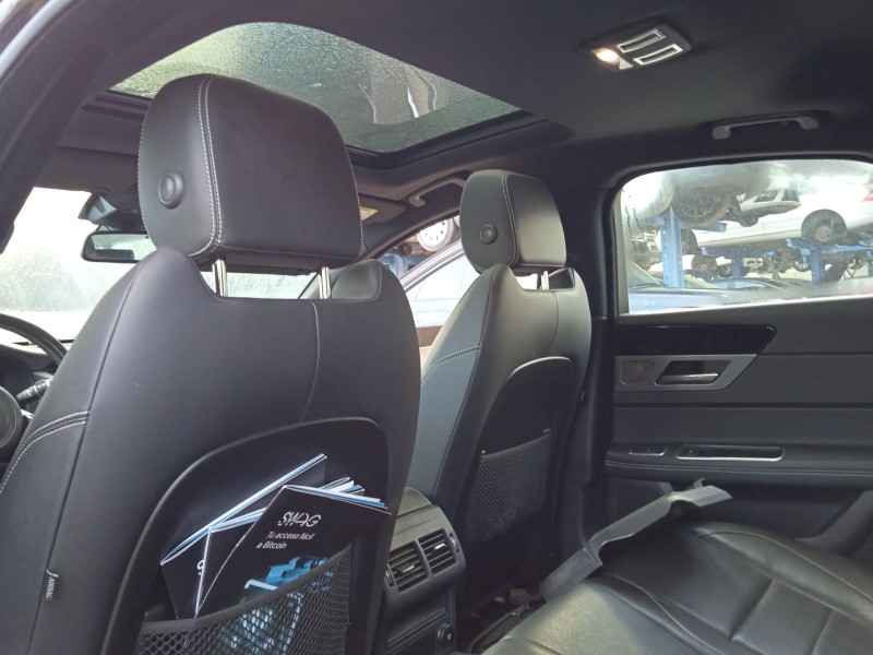 jaguar xf ii (x260) del año 2018