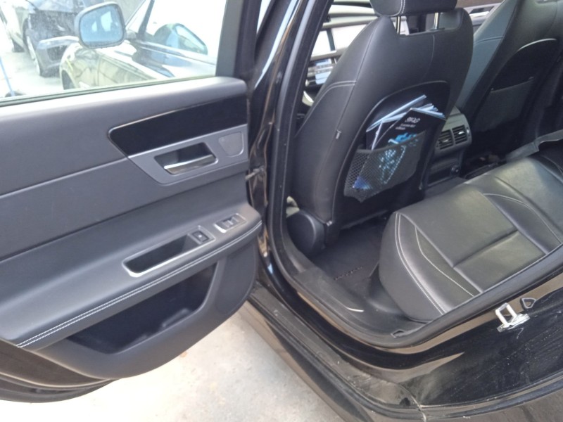 jaguar xf ii (x260) del año 2018