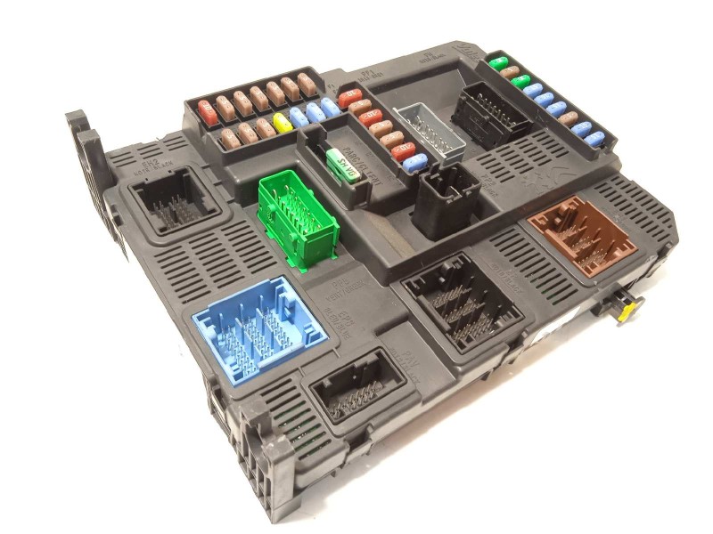 CAJA RELES / FUSIBLES 9807531680 1612139080