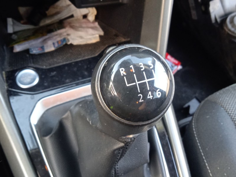 volkswagen t-roc (a11, d11) del año 2021