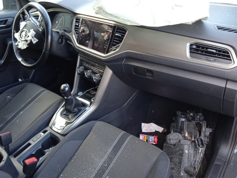 volkswagen t-roc (a11, d11) del año 2021