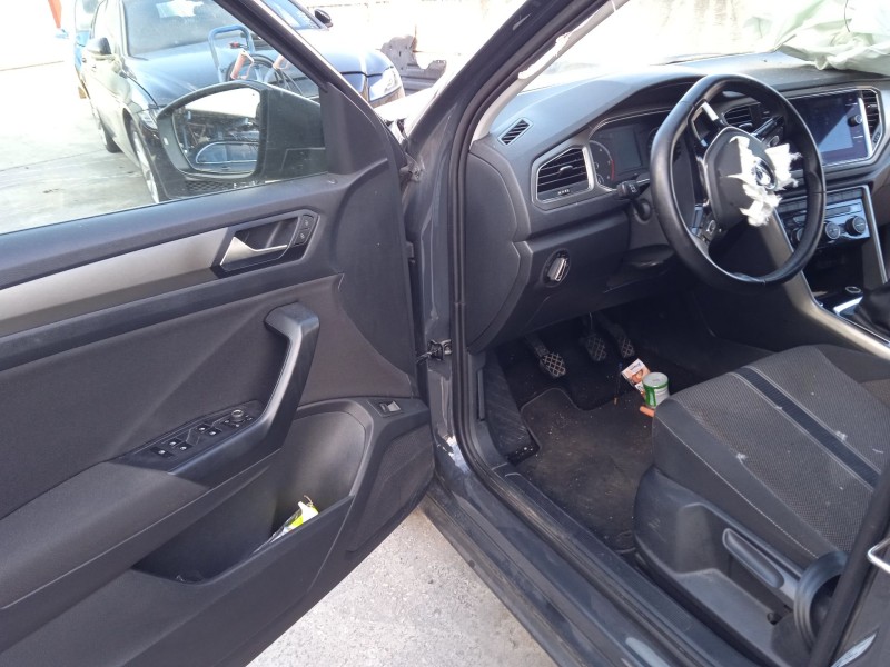 volkswagen t-roc (a11, d11) del año 2021