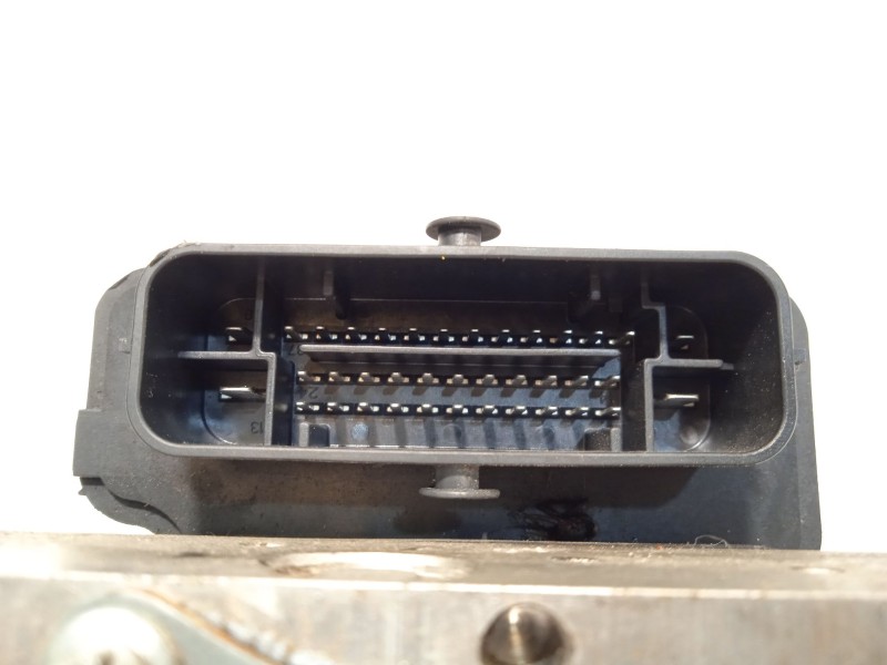 Recambio de abs para dacia sandero ambiance referencia OEM IAM 476608644R 2265106455 269633