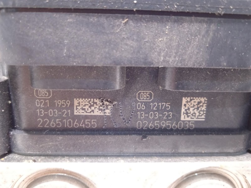 Recambio de abs para dacia sandero ambiance referencia OEM IAM 476608644R 2265106455 269633