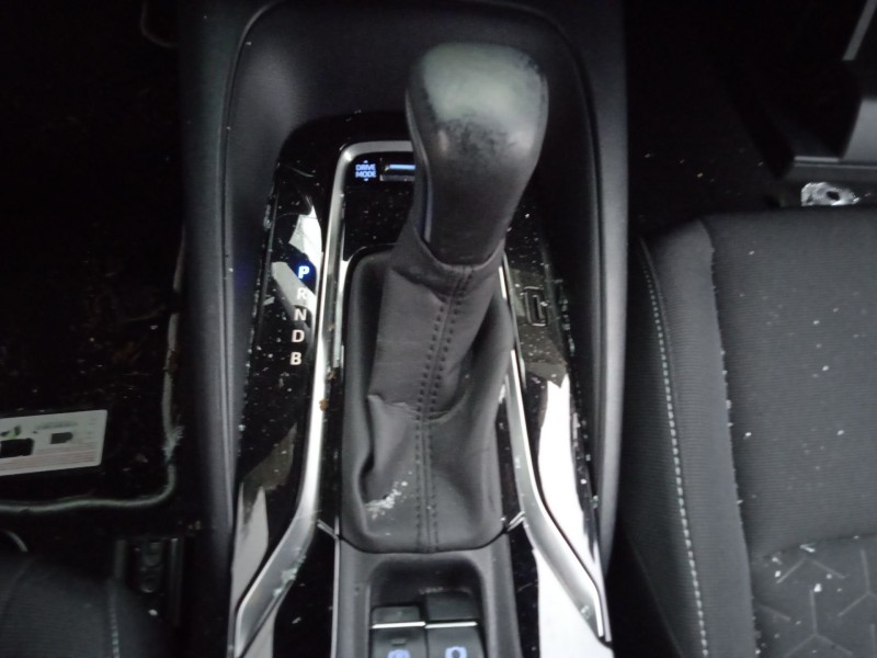 toyota corolla fastback (_e21_) del año 2024