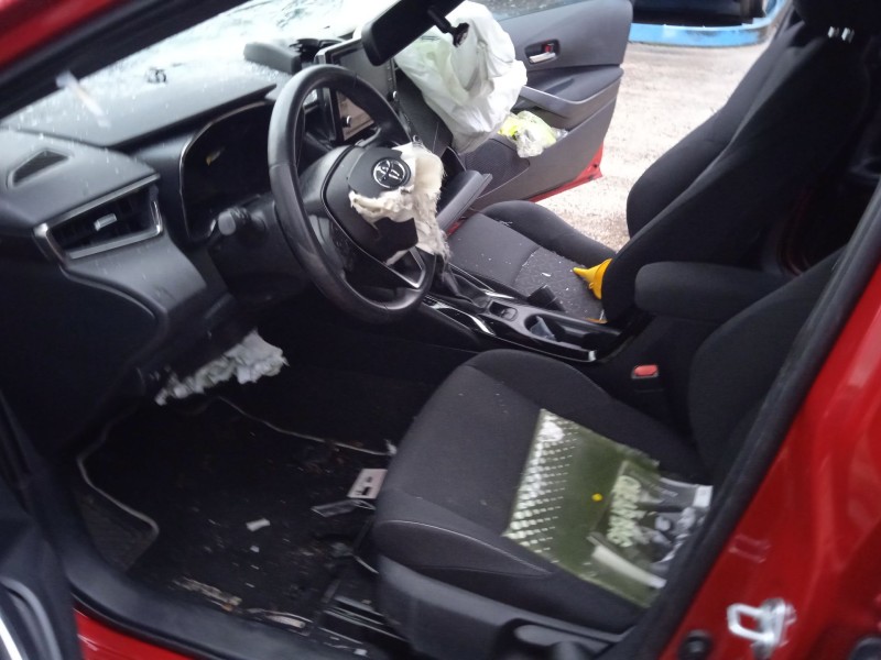 toyota corolla fastback (_e21_) del año 2024