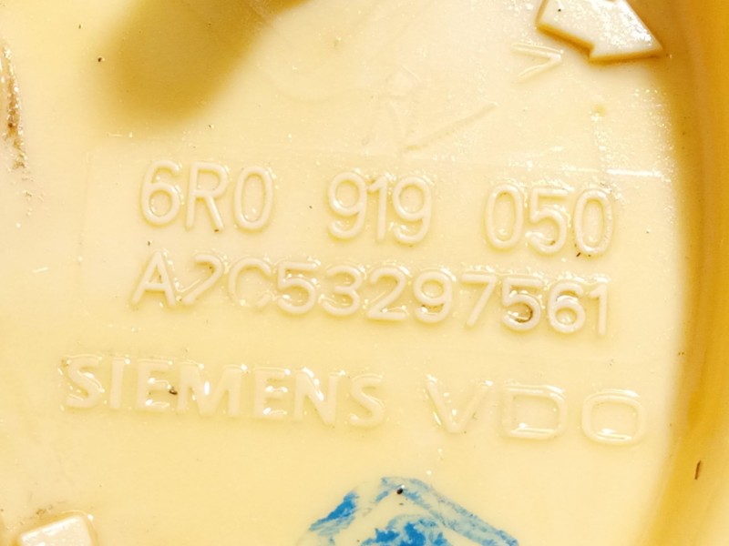 Recambio de bomba combustible para seat ibiza iv (6j5, 6p1) 1.6 tdi referencia OEM IAM 6R0919050  