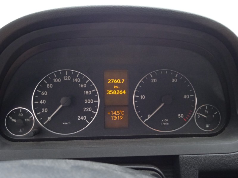 mercedes-benz clase a (w169) del año 2005