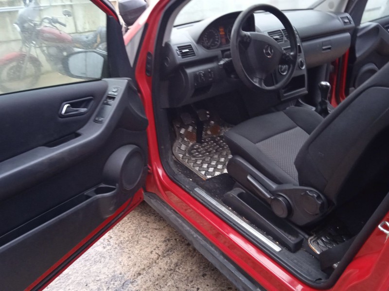 mercedes-benz clase a (w169) del año 2005