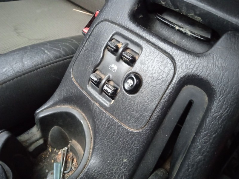 jeep cherokee (kj) del año 2004