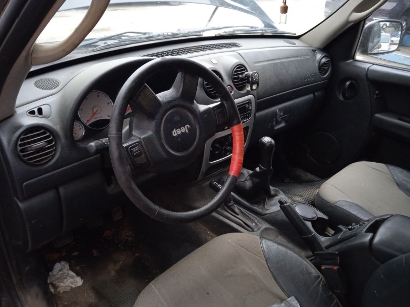 jeep cherokee (kj) del año 2004