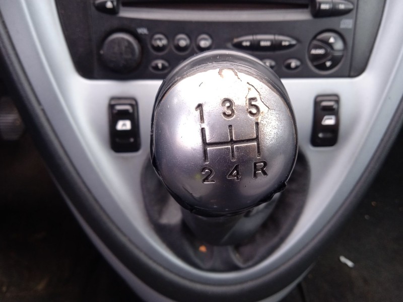 citroën xsara picasso (n68) del año 2011