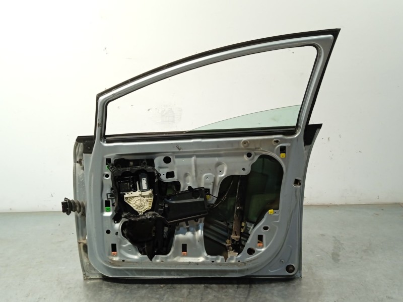 Recambio de puerta delantera derecha para seat leon (1p1) reference referencia OEM IAM 1P0831056A  