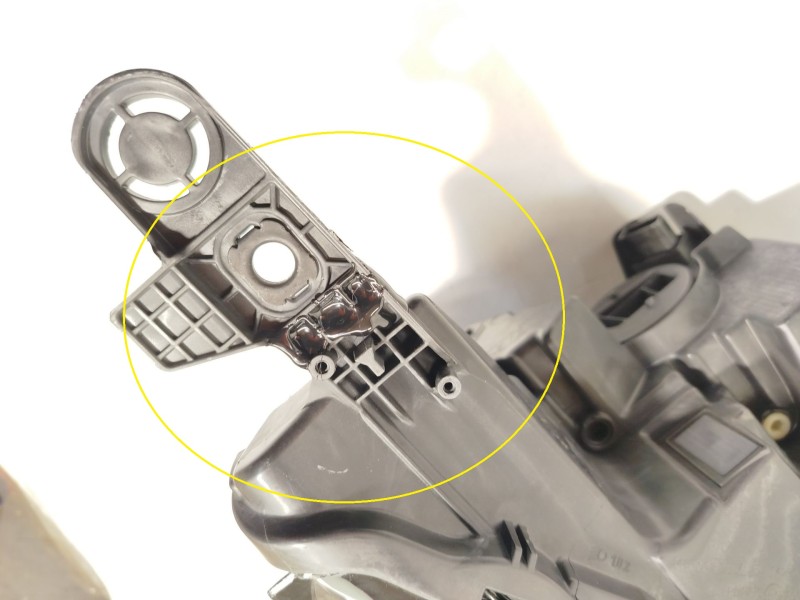 Recambio de faro derecho para citroën c4 iii 1.2 referencia OEM IAM 9830649280  73374698