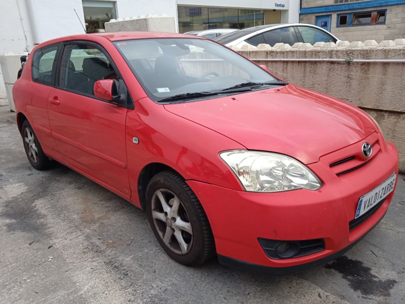 toyota corolla (_e12_) del año 2005