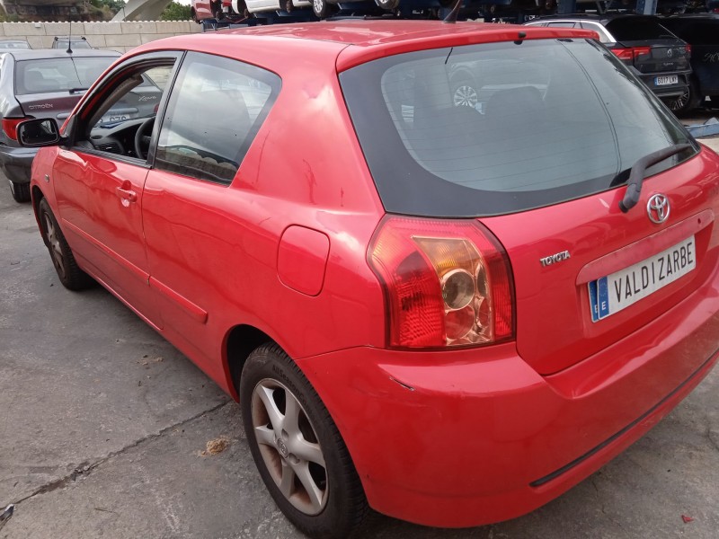 toyota corolla (_e12_) del año 2005