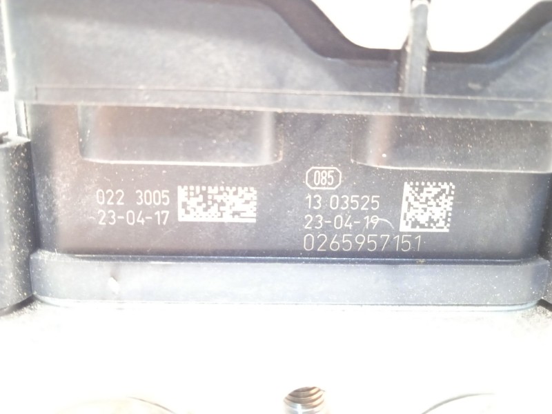 Recambio de abs para toyota yaris cross (mxp_) 1.5 hybrid (mxpj10) referencia OEM IAM 445400D861 0265957151 970400